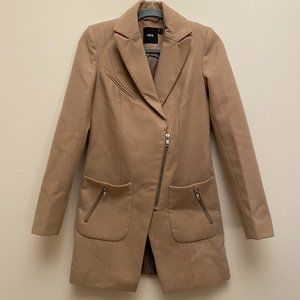 Women's ASOS Mid length Asymmetrical Zipper Coat Beige Hot Pink Collar US Size 0